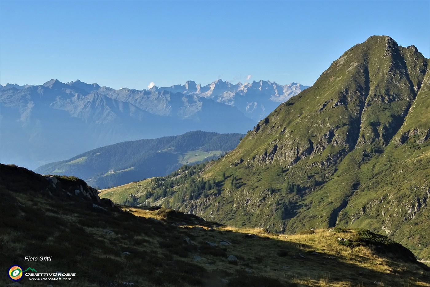 62 Ancora uno sguardo a Pizzo Badile e Cengaolo.JPG